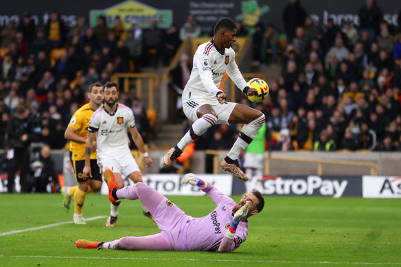 Marcus Rashford scored the winner for Manchester United after being dropped for disciplinary reasons.