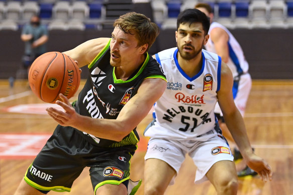 Ryan Broekhoff in action in the NBL Blitz.