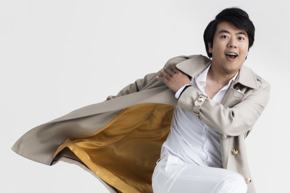Lang Lang will play Mozart with Sydney Symphony's outgoing artistic director David Robertson conducting.
