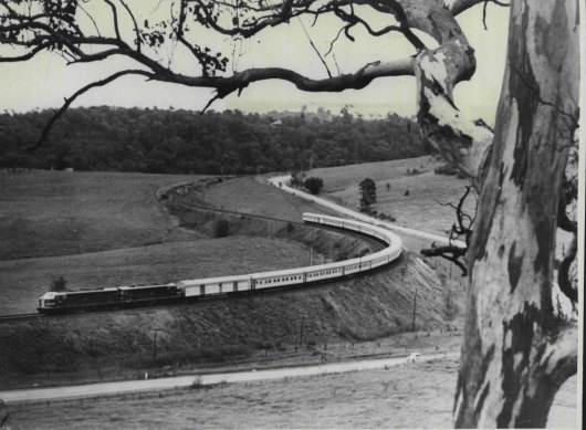 The Southern Aurora in 1962, one of the world’s great sleeper trains at the time. 