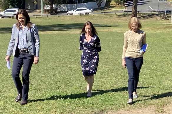 remier Annastacia Palaszczuk, Health Minister Yvette D’Ath and Chief Health Officer Dr Jeannette Young arrive at Saturday’s media conference.