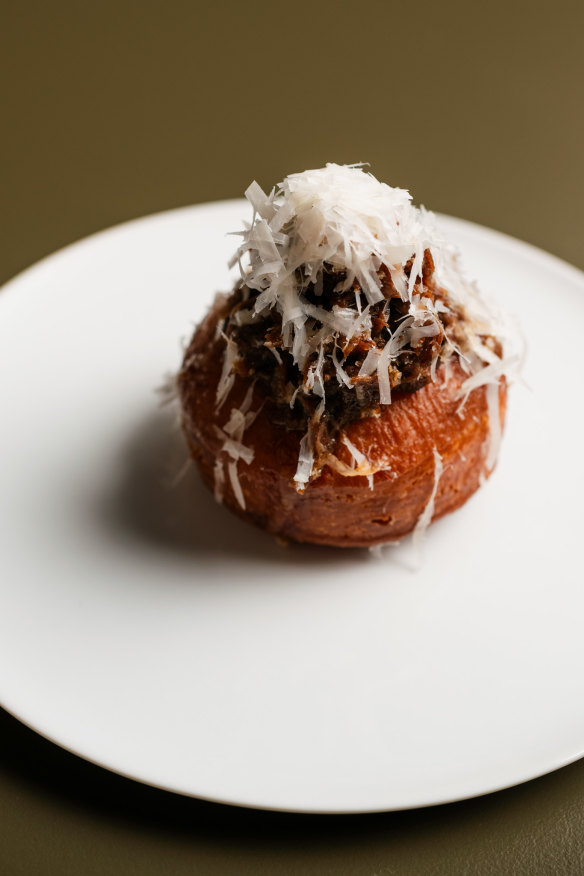Doughnut with Guinness braised beef shin.