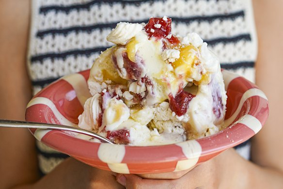 Troque os suplementos por alternativas compradas em lojas se quiser ir direto ao sorvete.