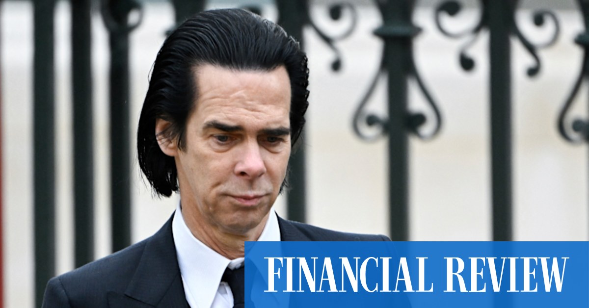 Top artists call on EU to clamp down on unauthorised ticket reselling