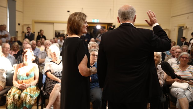 Mr Morrison and the member for Corangamite, Sarah Henderson, attend a public forum at the Springdale Neighbourhood Centre in Drysdale.