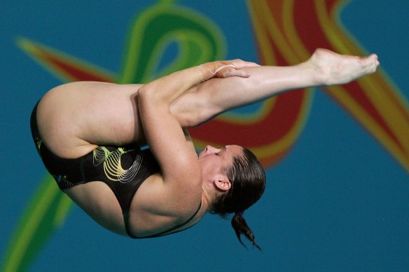 Chantelle Newbery competing in the women’s 10m platform final at the Melbourne 2006 Commonwealth Games.