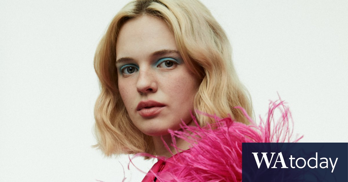 Why actor Odessa Young had to convince herself to take her job seriously - Vimarsana News