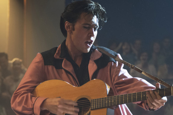 Elvis is a tedious fever dream at times, but more compelling than Gatsby