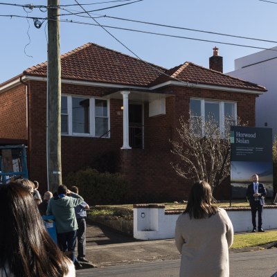 Cabarita house sold for $4.72 million to buyers who plan to knock it down