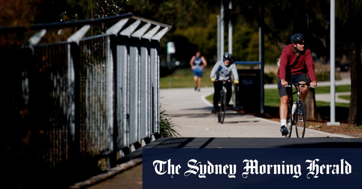 Sydney cyclists receive NSW funding boost to build more paths - Vimarsana News