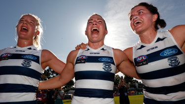 Aflw Geelong V Richmond Geelong Claim First Aflw Win As Katie Brennan Downed By High Hit