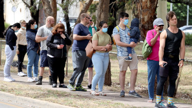 Premier Warns Hard Border May Return As Wa Closes To South Australia Again