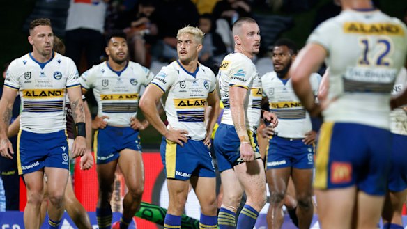 Coach Brad Arthur has given the Eels an extra day off after their fourth straight loss.