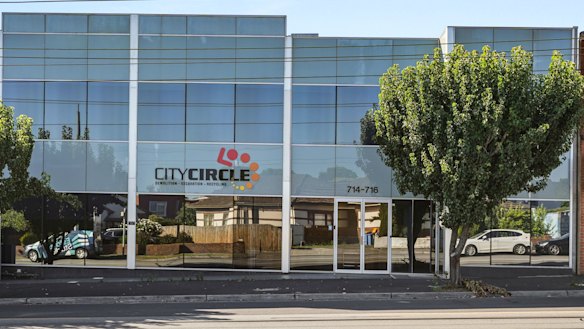 714-716 High Street, East Kew