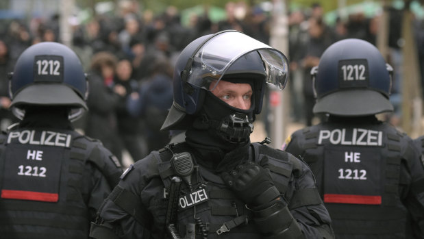 Police during nationalist demonstrations in Chemnitz.