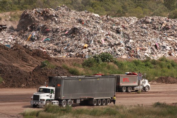 The Queensland government has extended controls over smelly landfill businesses to include potential “energy from waste” businesses.