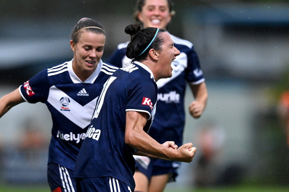 Lisa De Vanna celebrates a goal during Victory’s win over the Roar. 