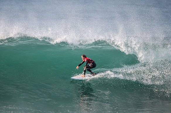 Molly Picklum shoots down the line on day one of the Bells Beach Pro.