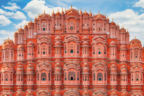 Hawa Mahal, “Palace of the Winds”, in Jaipur.