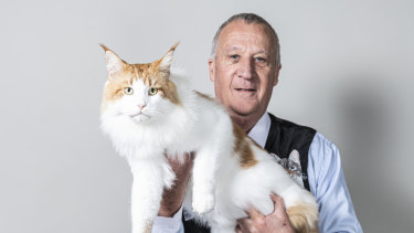 Judge Tony Hurry with a Maine Coon called Icy.