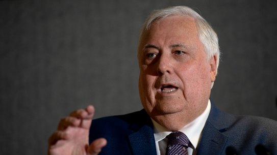 United Australia Party leader Clive Palmer has alleged the federal government planned to "destroy" him.