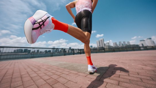 The new Metaspeed Ray: The lightest super shoe on the market.