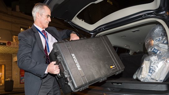 AFP officers removed shredded documents and other evidence from the AWU offices in Sydney in 2017. 