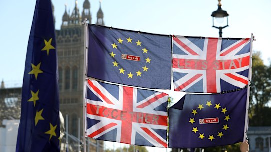 Protesters clog streets of London to demand new Brexit vote
