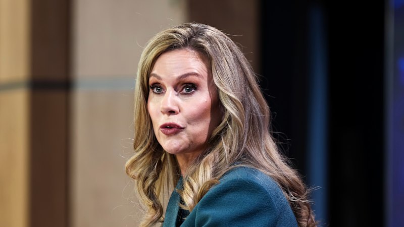 Five social media giants face crackdown over under-16 ban