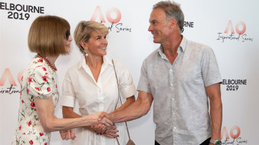 Anna Wintour (L) with Australian politician Julie Bishop and David Panton at the AO Inspirational Series on Thursday.