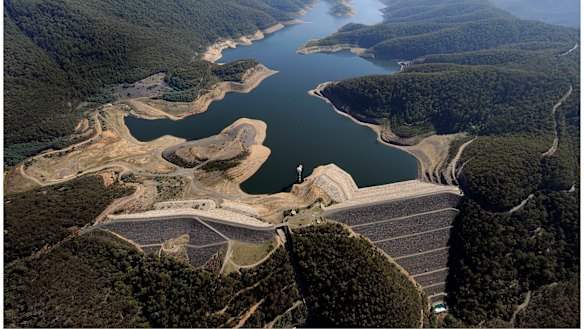 The Thomson Dam in 2008.