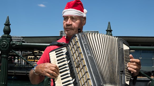 Keith Van Der Berg, who busks in Circular Quay.