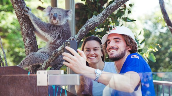 Stefanos Tsitsipas and Maria Sakkari visit Taronga Zoo on Saturday.