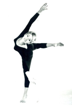 Shirley McKechnie in balletic pose, 1969.