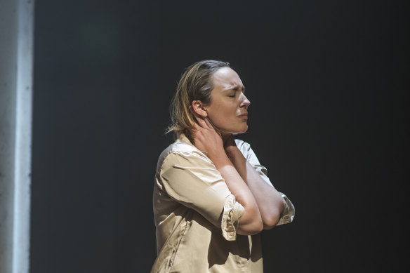 Eve Morey as Olivia in Recollection.