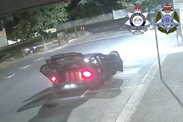 CCTV footage shows the blue sedan which was used in the attack on the Ripponlea synagogue.