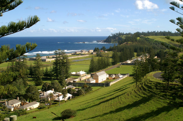 Norfolk Island’s resident population could provide more clues to the genetic causes of common diseases.