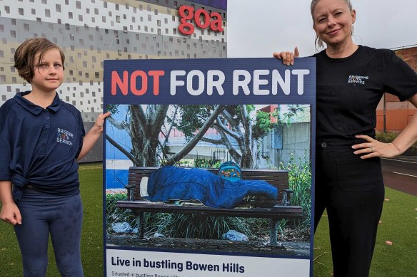 The campaign includes rental advertisements showing a sleeping bag “for rent” close to the CBD.