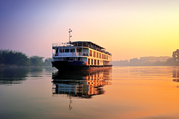 Travelmarvel’s RV Rajmahal on the Ganges River.