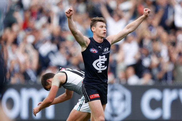 Sam Walsh needs to take the ball inside 50 more often.