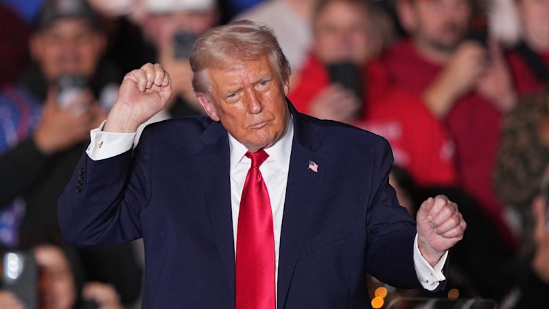 Australians to be forced to provide their social media to enter the US