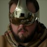 Jack Rooney (John Bradley) tries on a futuristic VR headset in 3 Body Problem.