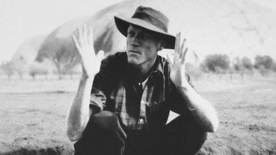Peter Garrett at Uluru, July 1986.