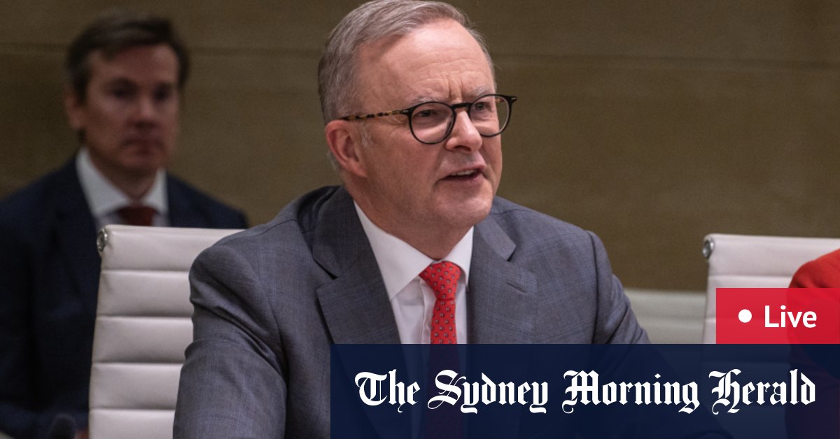Anthony Albanese tarafından duyurulan süper değişiklikler;  Qantas CEO’su konusundaki anlaşmazlık kızışır;  ASX, Fox News tarafından onaylanan Trump’ın 2020 seçim yalanı enflasyonun ortasında düşüyor;  TBMM’de oylama tartışması sürüyor