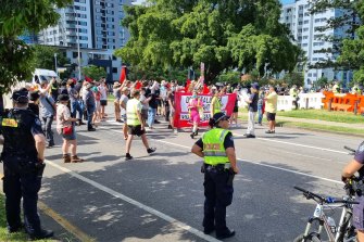 Pro- and anti-vaccination  demonstrators briefly faced off at a People’s Revolution event at Musgrave Park in South Brisbane on Saturday.