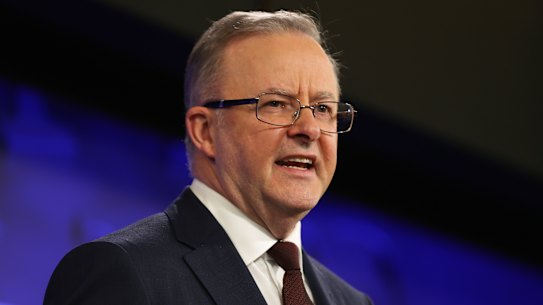 Labor leader Anthony Albanese has abandoned proposed changes to capital gains tax and negative gearing concessions.