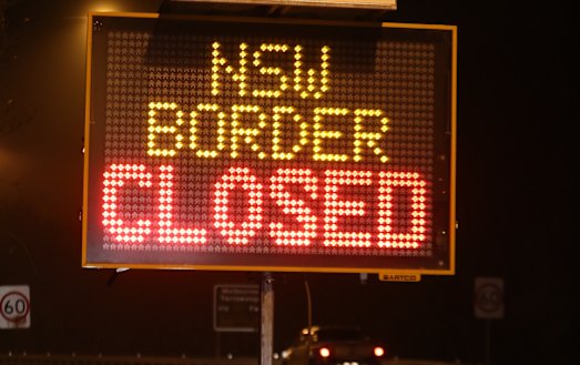 A border sign between Victoria and NSW.