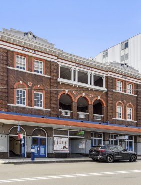 The Stathfield Hotel at 27 Everton Road has been in the Whelan Family for 102 years and was sold for $80m