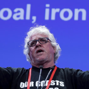 Maritime Union of Australia national secretary Paddy Crumlin speaks at a Labor Party conference in 2018.