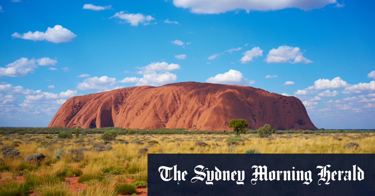 King Charles meets Indigenous leaders to mark 40th anniversary of Uluru handover